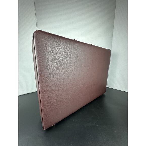 1970s Atlantis Leather Attaché Case Burgundy Suede Interior Executive Briefcase - Picture 14 of 15
